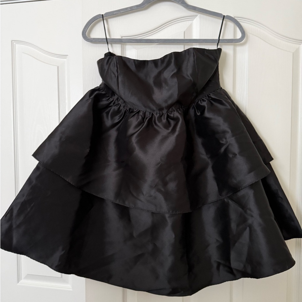 Elegant Black Dress